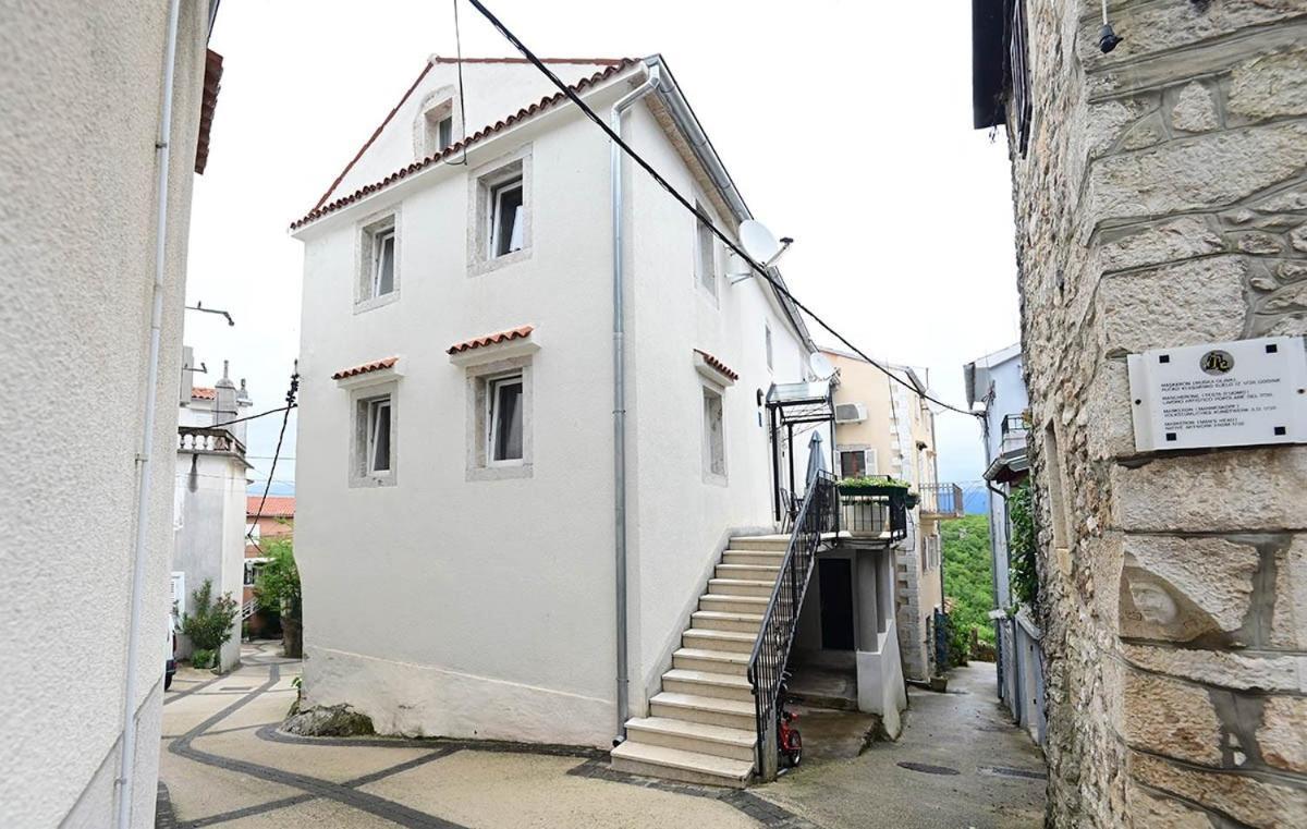 Apartment D & Studio L Dobrinj 외부 사진