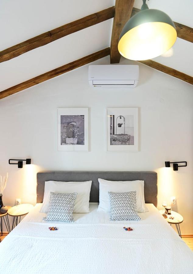 Apartment D & Studio L Dobrinj 외부 사진