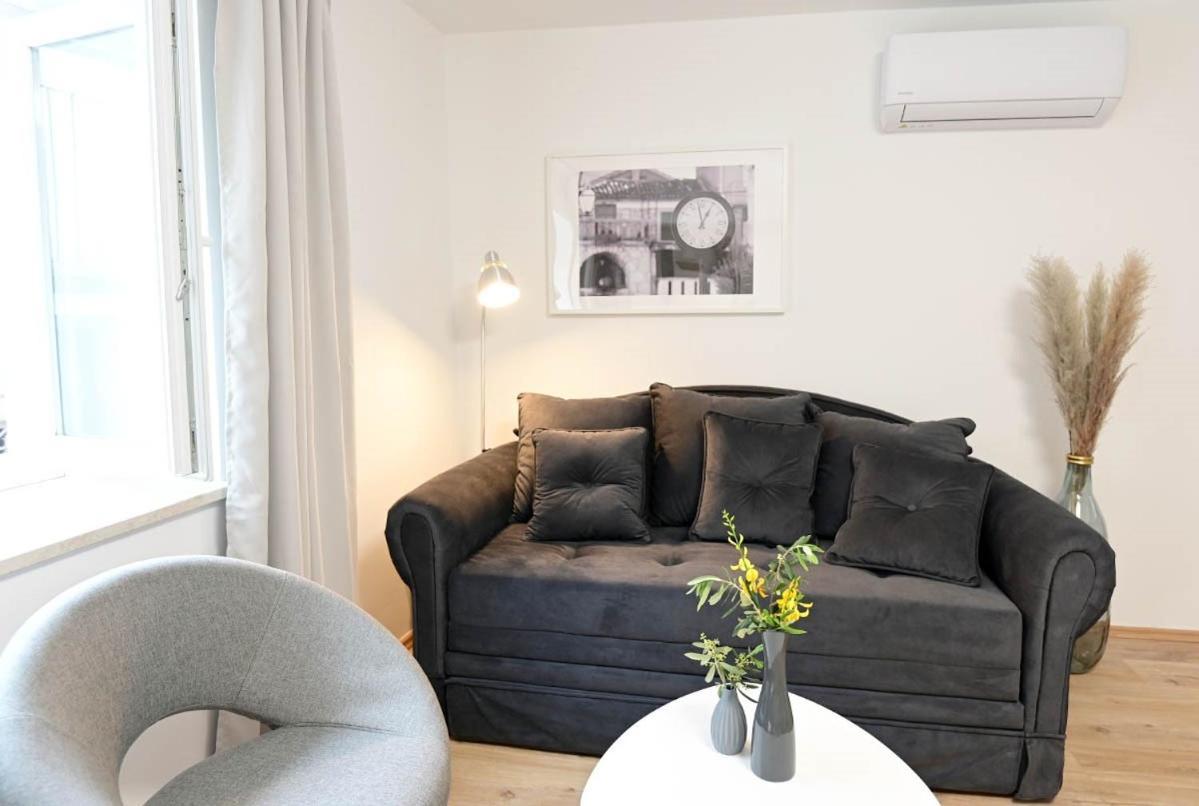 Apartment D & Studio L Dobrinj 외부 사진